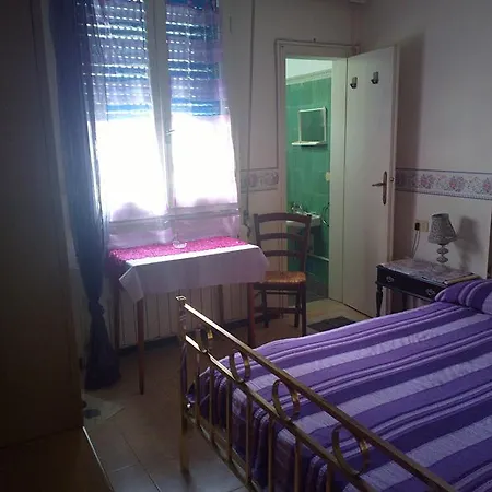 Delhy Otel Viareggio